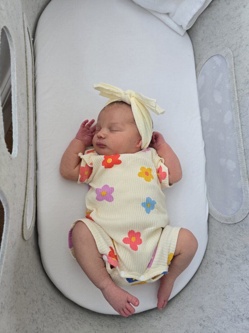 Hospital Bag Essentials: What Expectant Parents REALLY Need To Pack